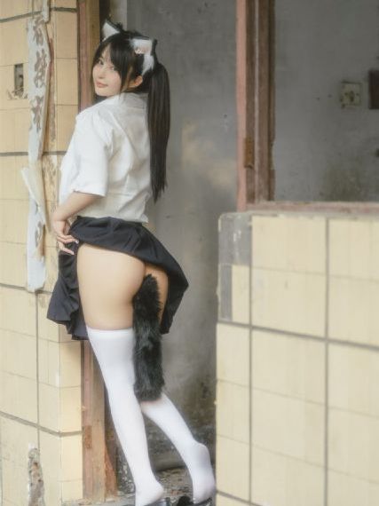 中原女警